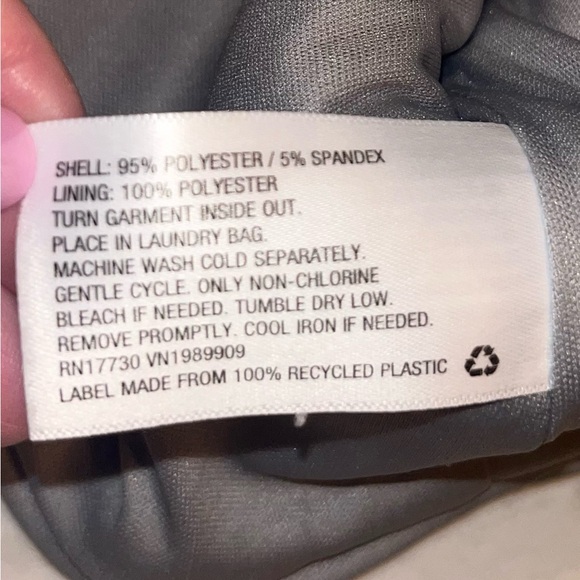 Holiday Blingy Silver Sequin Mini Skirt - Picture 6 of 10